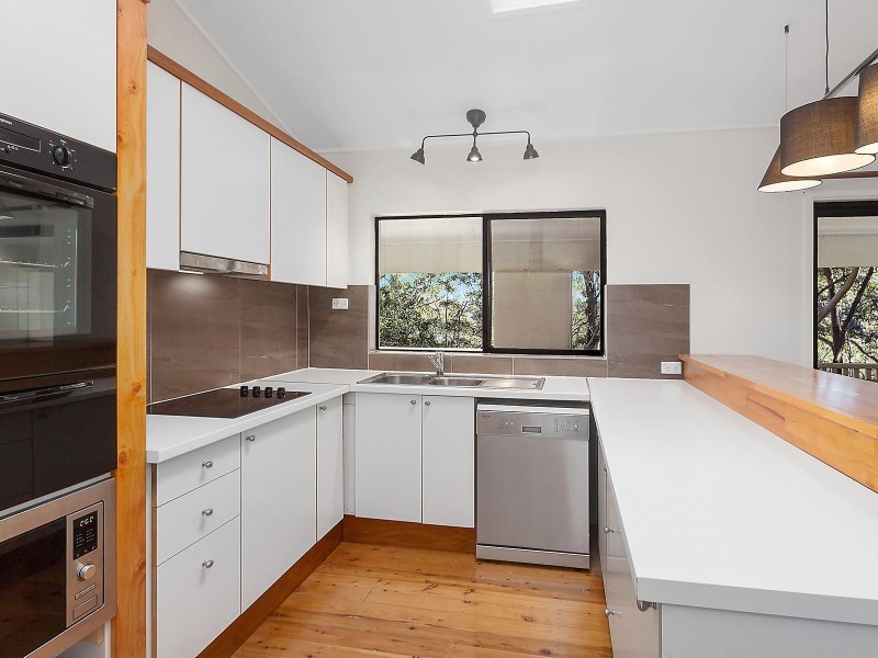 73 Bay View Avenue, East Gosford NSW 2250