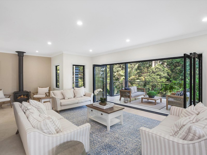 72 Cottesloe Avenue, Lisarow NSW 2250