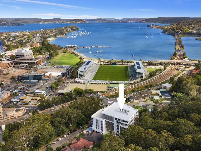 405/8 Kendall Street, Gosford NSW 2250