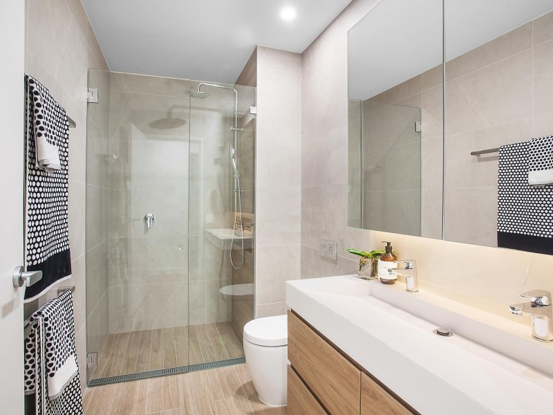 405/8 Kendall Street, Gosford NSW 2250