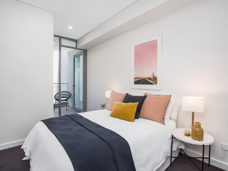 405/8 Kendall Street, Gosford NSW 2250