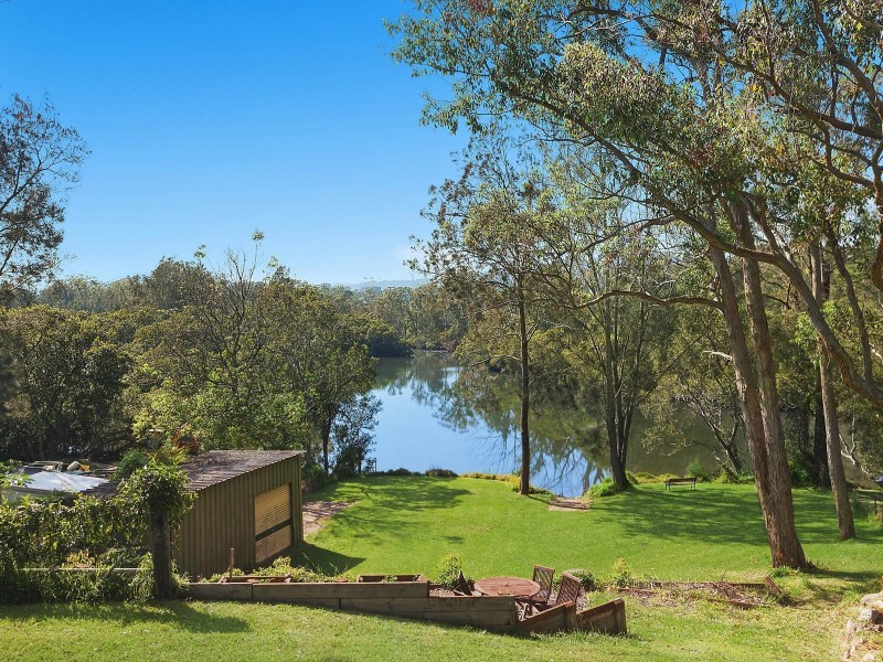 162 Manns Road, West Gosford NSW 2250