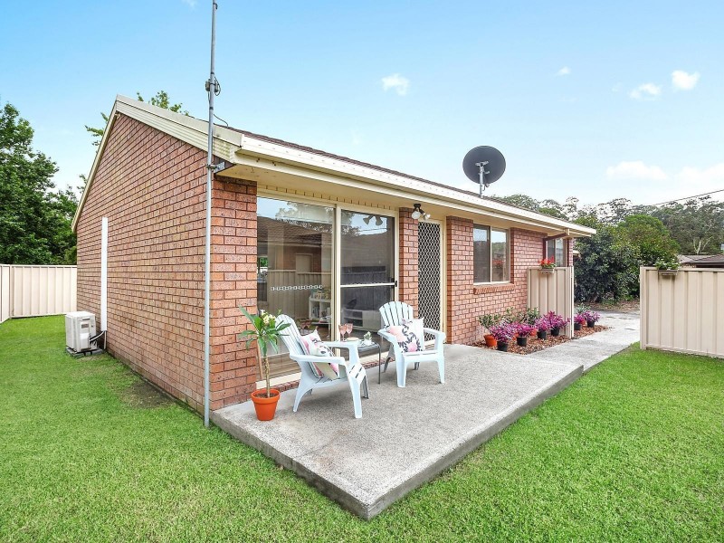 2/25 Dog Trap Road, Ourimbah NSW 2258