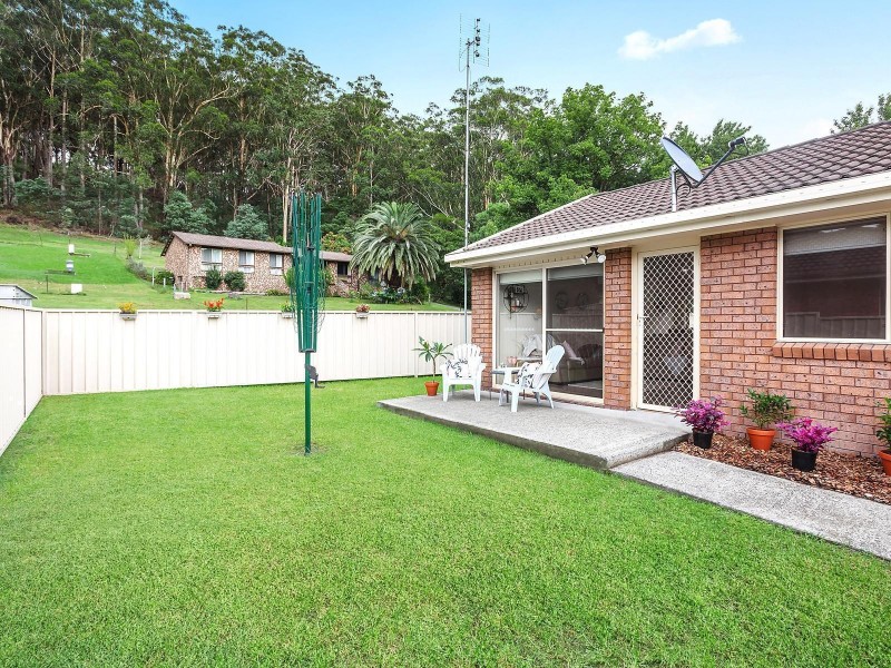 2/25 Dog Trap Road, Ourimbah NSW 2258