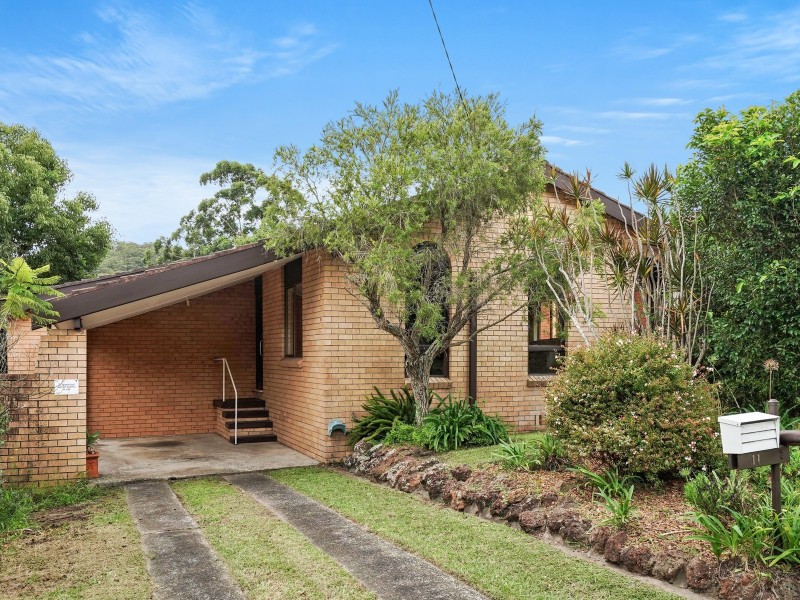 11 Haynes Street, Wyoming NSW 2250