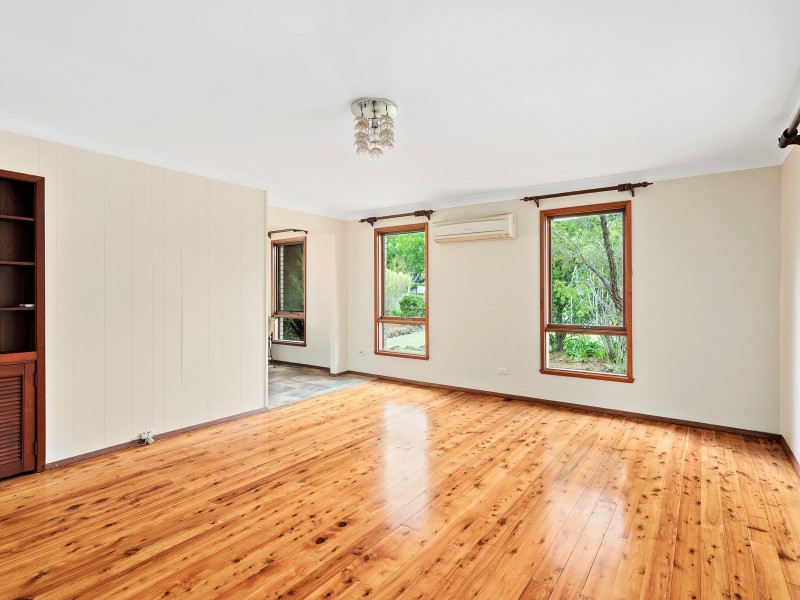 11 Haynes Street, Wyoming NSW 2250