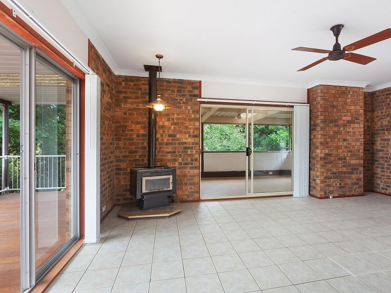 225 Gertrude Street, North Gosford NSW 2250