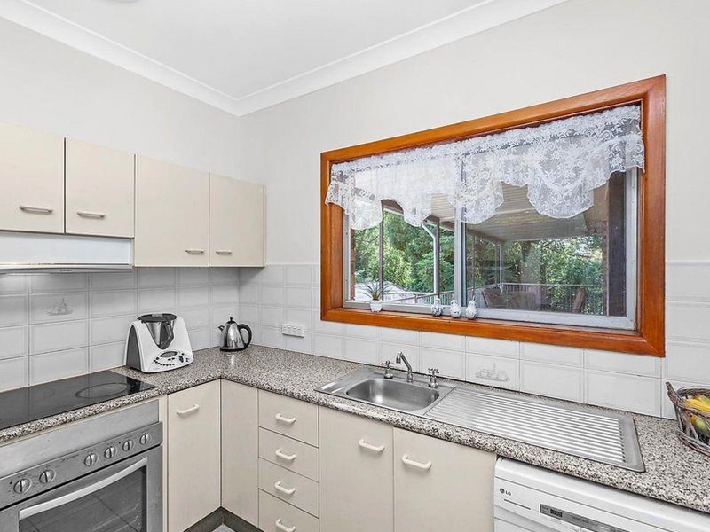 225 Gertrude Street, North Gosford NSW 2250
