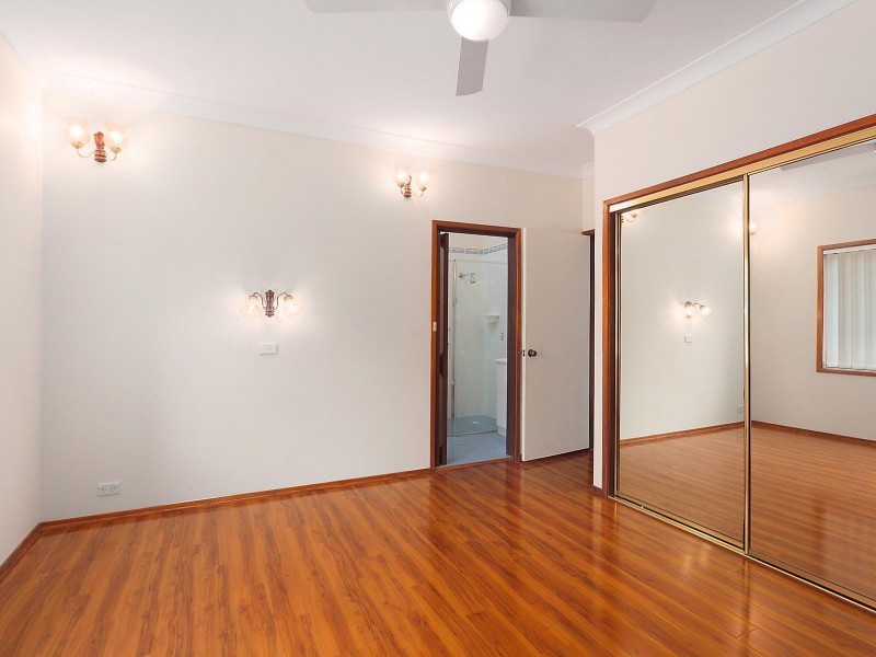 225 Gertrude Street, North Gosford NSW 2250