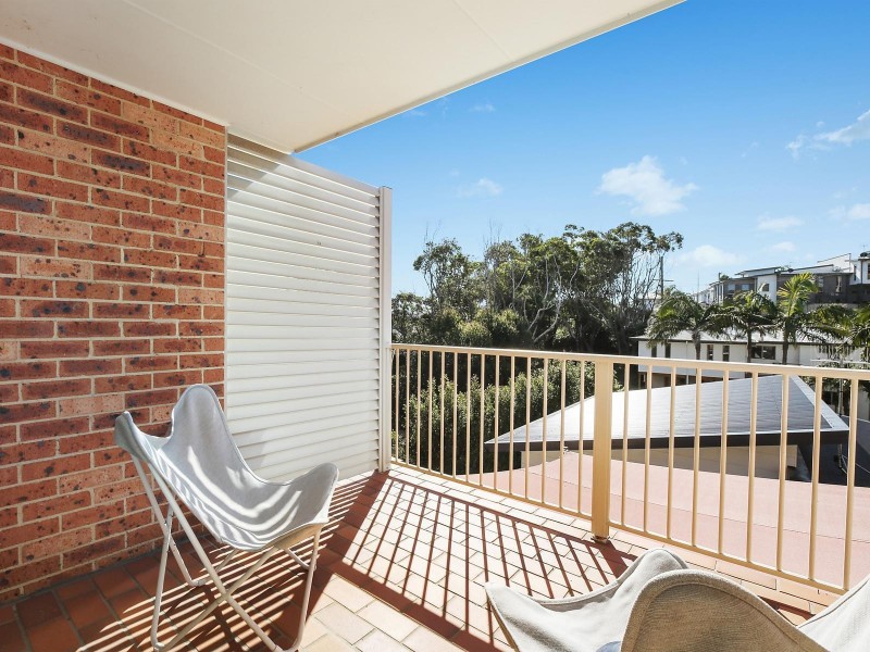 2/4 Woolunga Avenue, Terrigal NSW 2260