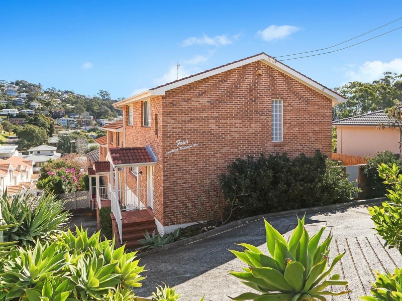 2/4 Woolunga Avenue, Terrigal NSW 2260