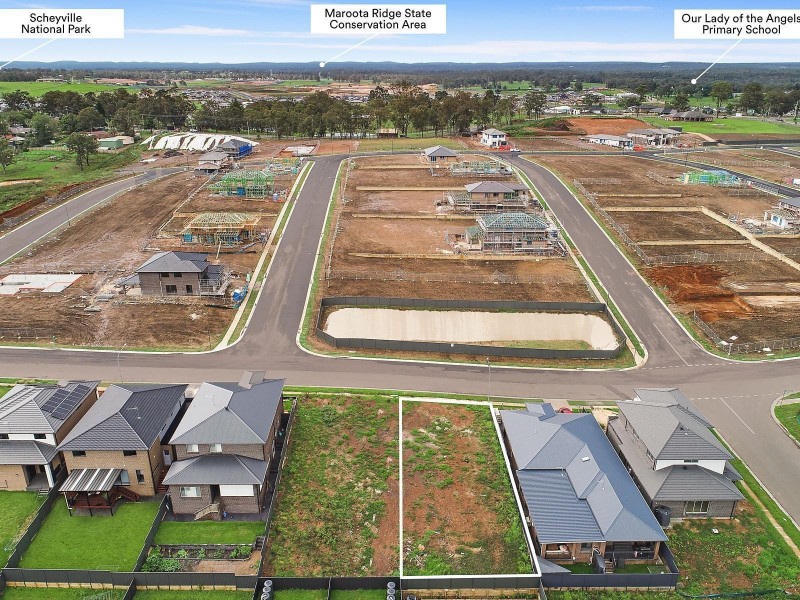 18 Newmarket Parkway, Box Hill NSW 2765