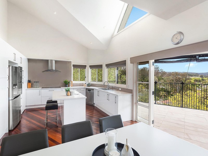 12 Old Farm Place, Ourimbah NSW 2258