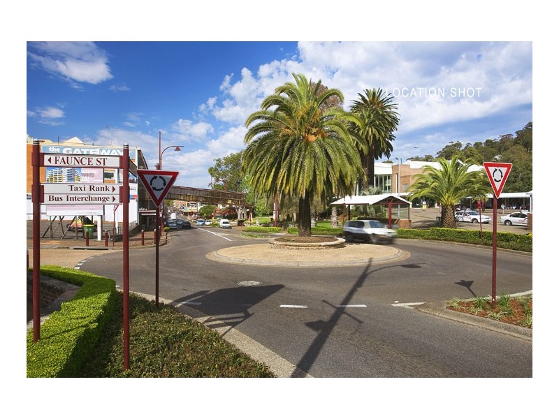 11 Kulara Avenue, West Gosford NSW 2250