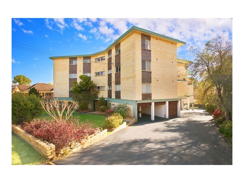 6/138 Albany Street, Point Frederick NSW 2250