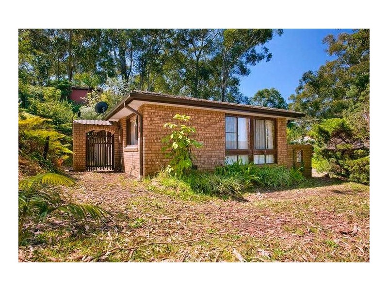 15 Larbonya Avenue, Wyoming NSW 2250