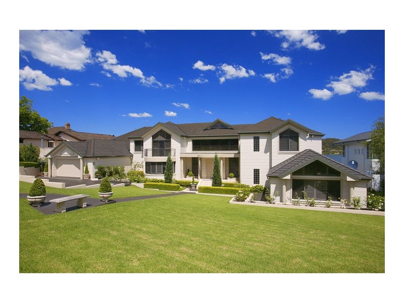41 Caroline Street, East Gosford NSW 2250