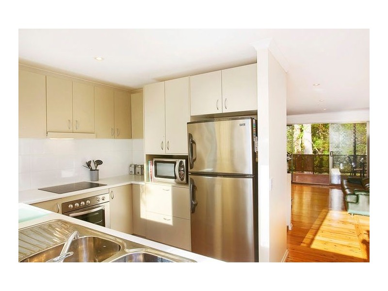 37 Crawford Crescent, Wyoming NSW 2250