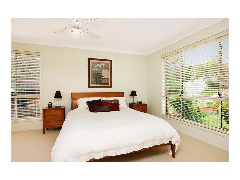 11 Karen Close, Lisarow NSW 2250