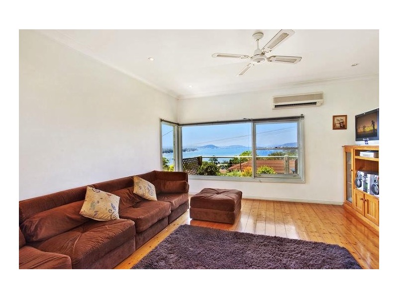 62 Donnison Street, Gosford NSW 2250