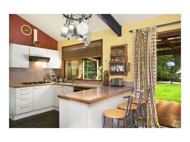 10 Brancourt Crescent, Narara NSW 2250
