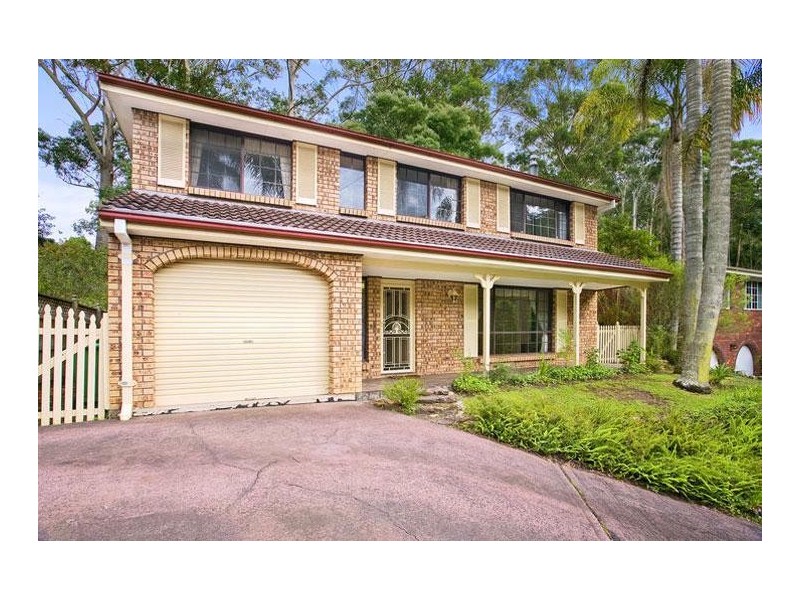 33 Elissa Crescent, Wyoming NSW 2250