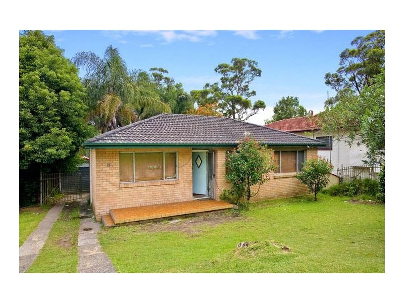 15 Maidens Brush Road, Wyoming NSW 2250