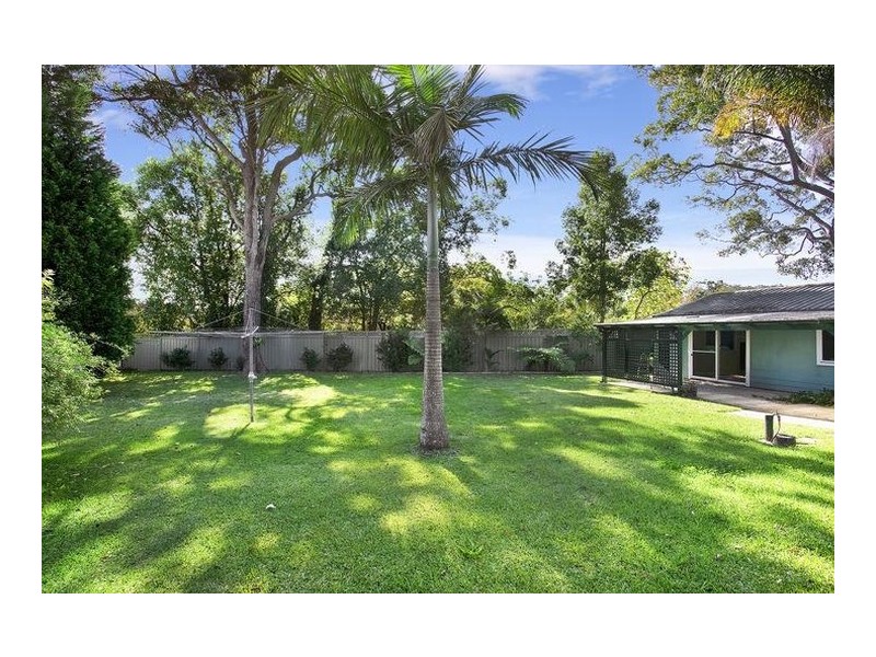 9 Jerribin Street, Wyoming NSW 2250