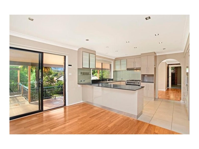 17 Ourimbah Street, Lisarow NSW 2250