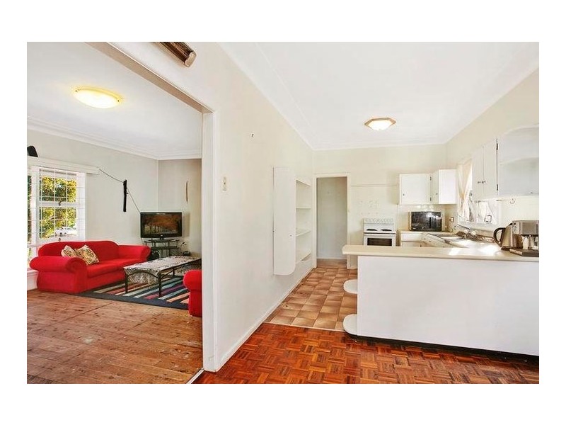 52 Barrenjoey Road, Ettalong Beach NSW 2257