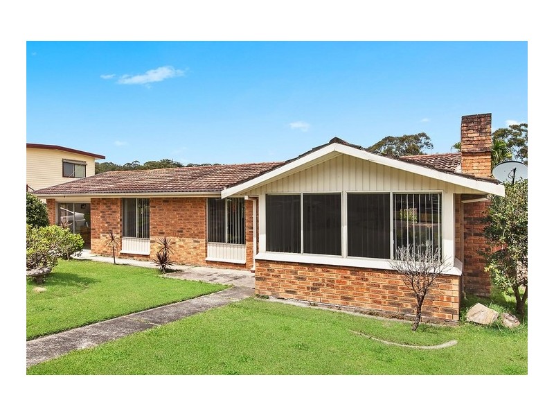 36 Walker Road, Wyoming NSW 2250