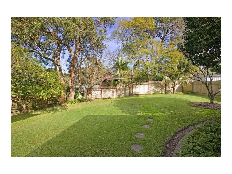 18 Holcombe Avenue, Narara NSW 2250