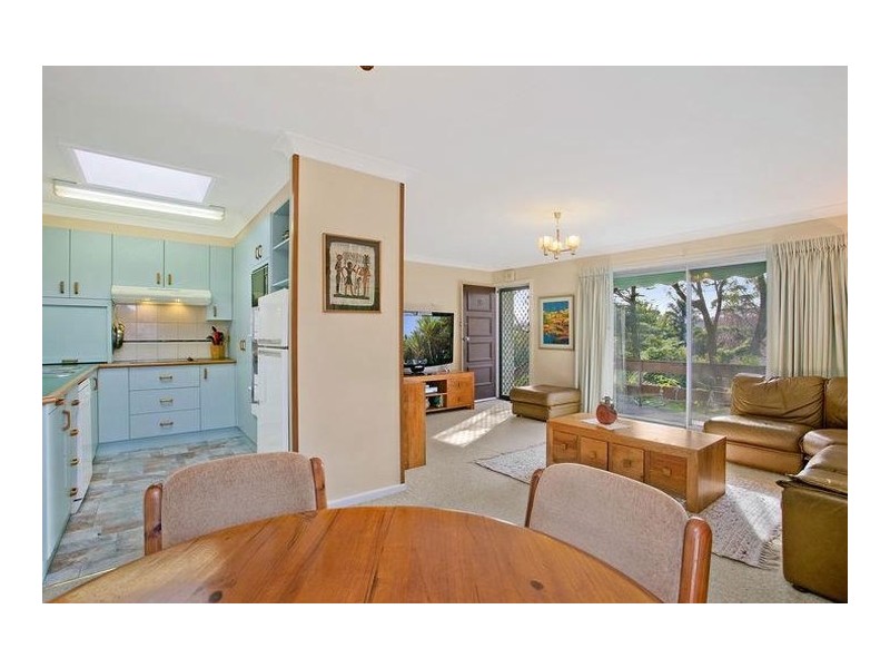 18 Holcombe Avenue, Narara NSW 2250