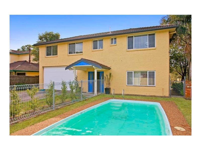 41 Bayline Drive, Point Clare NSW 2250
