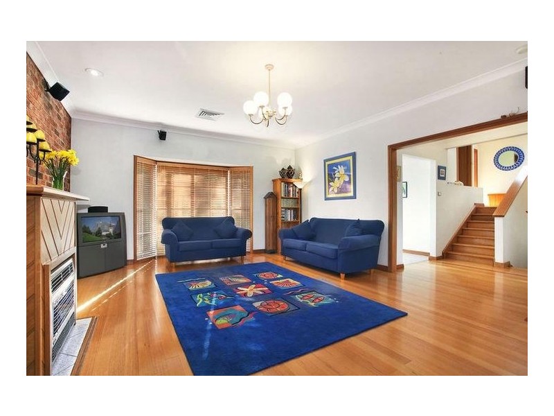 7 Cambourn Drive, Lisarow NSW 2250