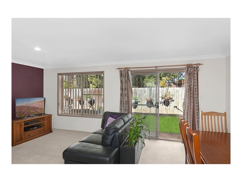 15/33 Newling Street, Lisarow NSW 2250