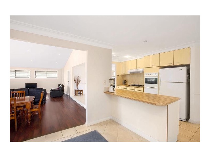 12 Strand Avenue, Narara NSW 2250