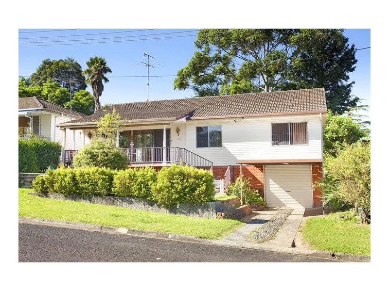 35 Maple Street, Wyoming NSW 2250