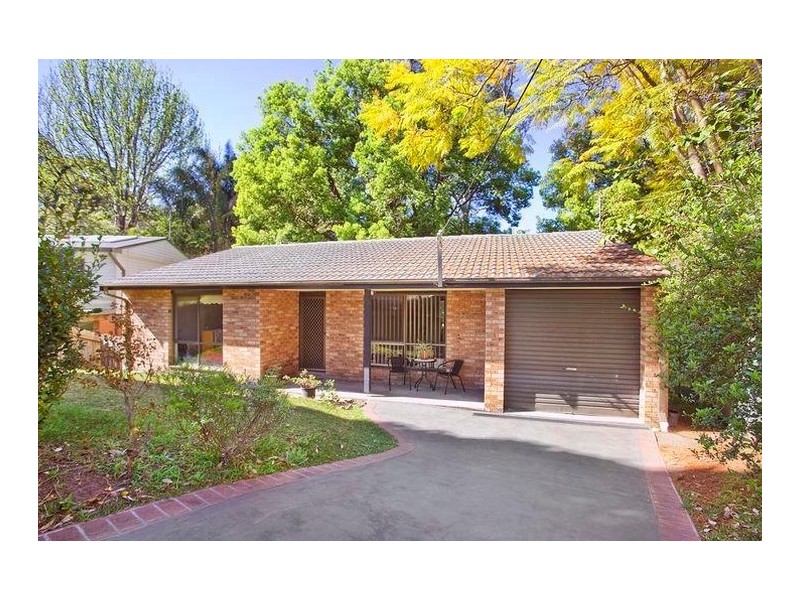 6 Hamish Crescent, Wyoming NSW 2250