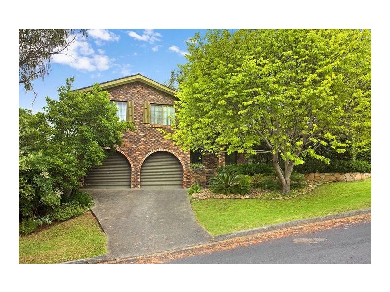 1 Rugby Close, Wyoming NSW 2250