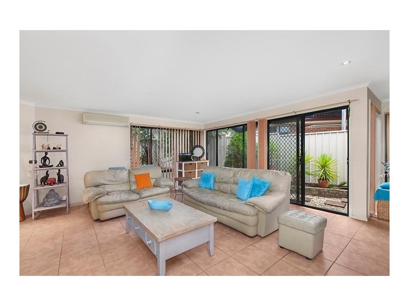 10 The Valley Way, Lisarow NSW 2250