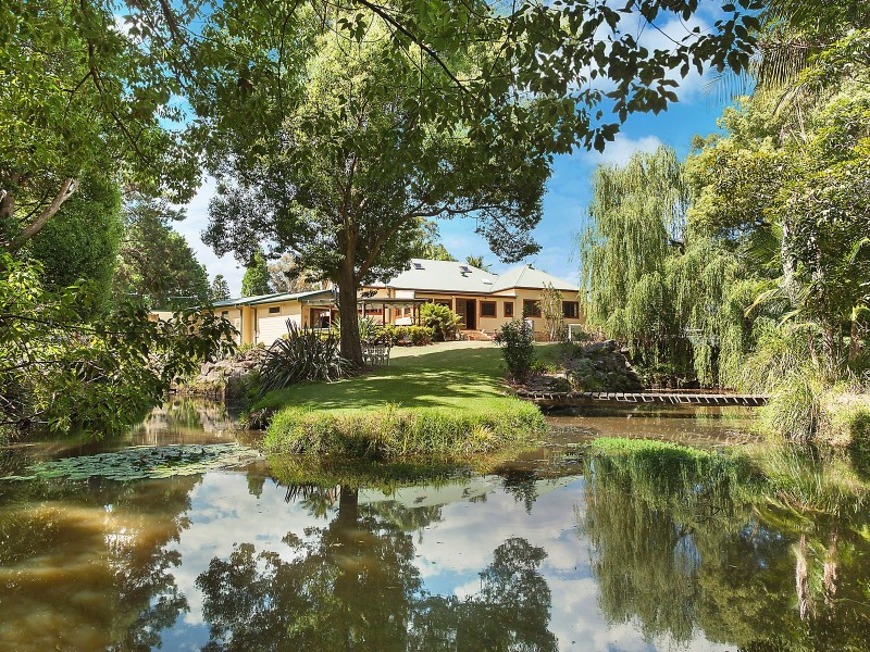 13 Mannings Road, Lisarow NSW 2250