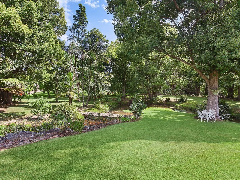 13 Mannings Road, Lisarow NSW 2250