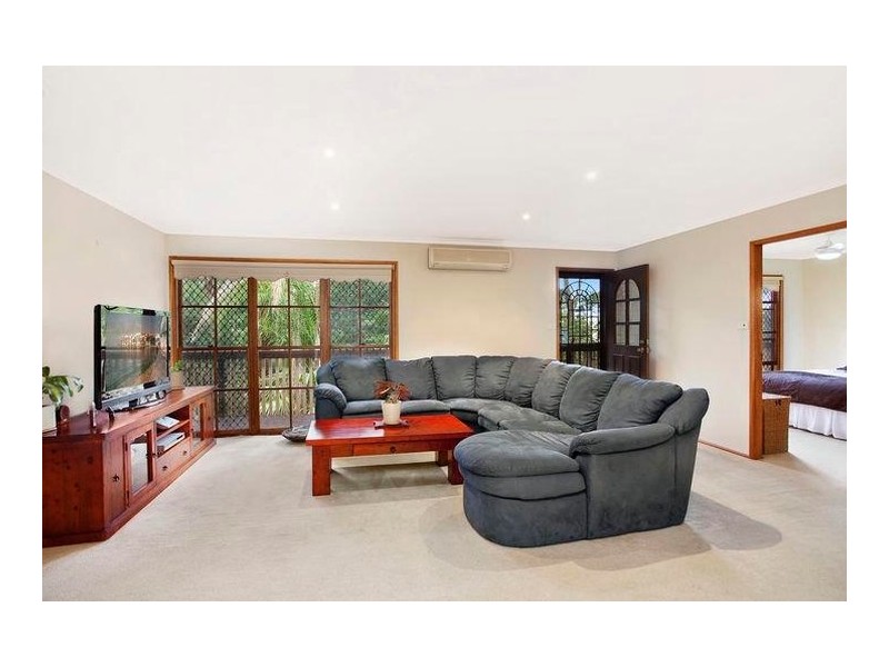 23  Nalkari Avenue, Wyoming NSW 2250