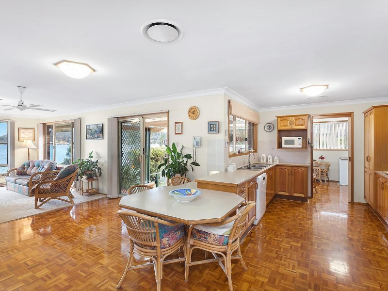 31 Victory Parade, Tascott NSW 2250