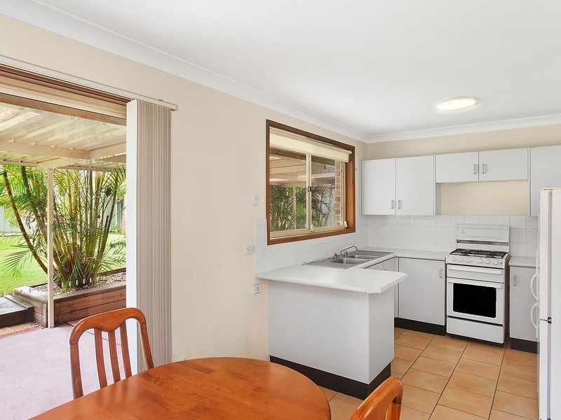 10 Arrawarra Street, Narara NSW 2250