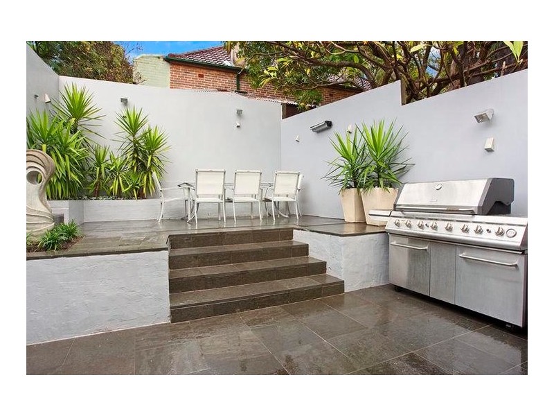 2 The Crescent, Annandale NSW 2038