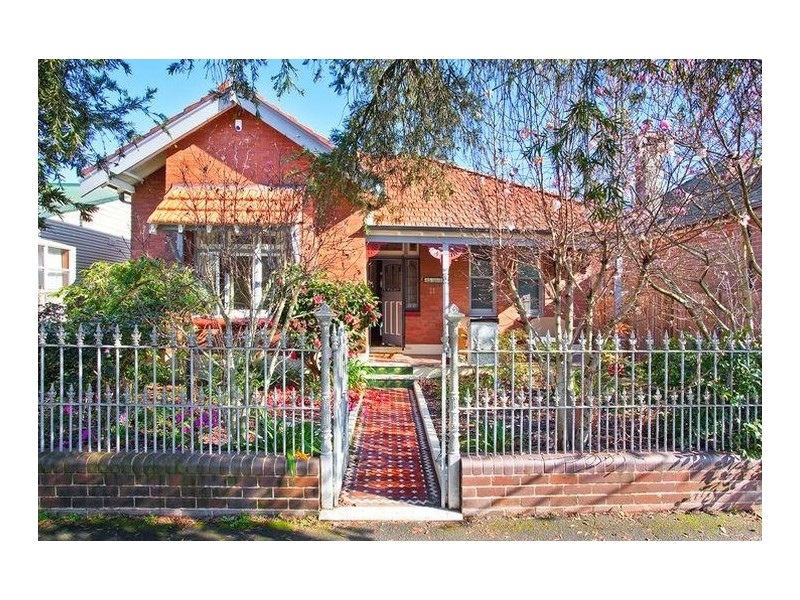 115 Duntroon Street, Hurlstone Park NSW 2193