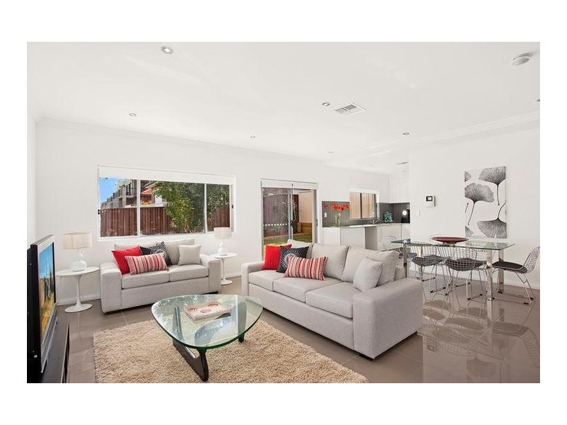 21A Lundy Avenue, Kingsgrove NSW 2208