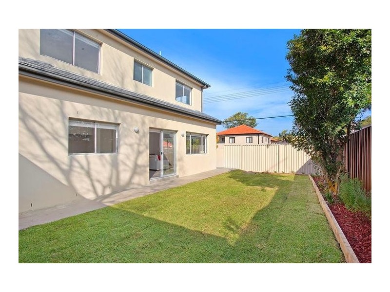 21A Lundy Avenue, Kingsgrove NSW 2208